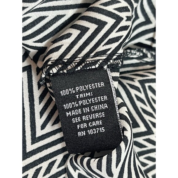 Zac & Rachel Woman 3X Black White Chevron Lace Detail Roll Tab Sleeve Sheer Top - Picture 12 of 12